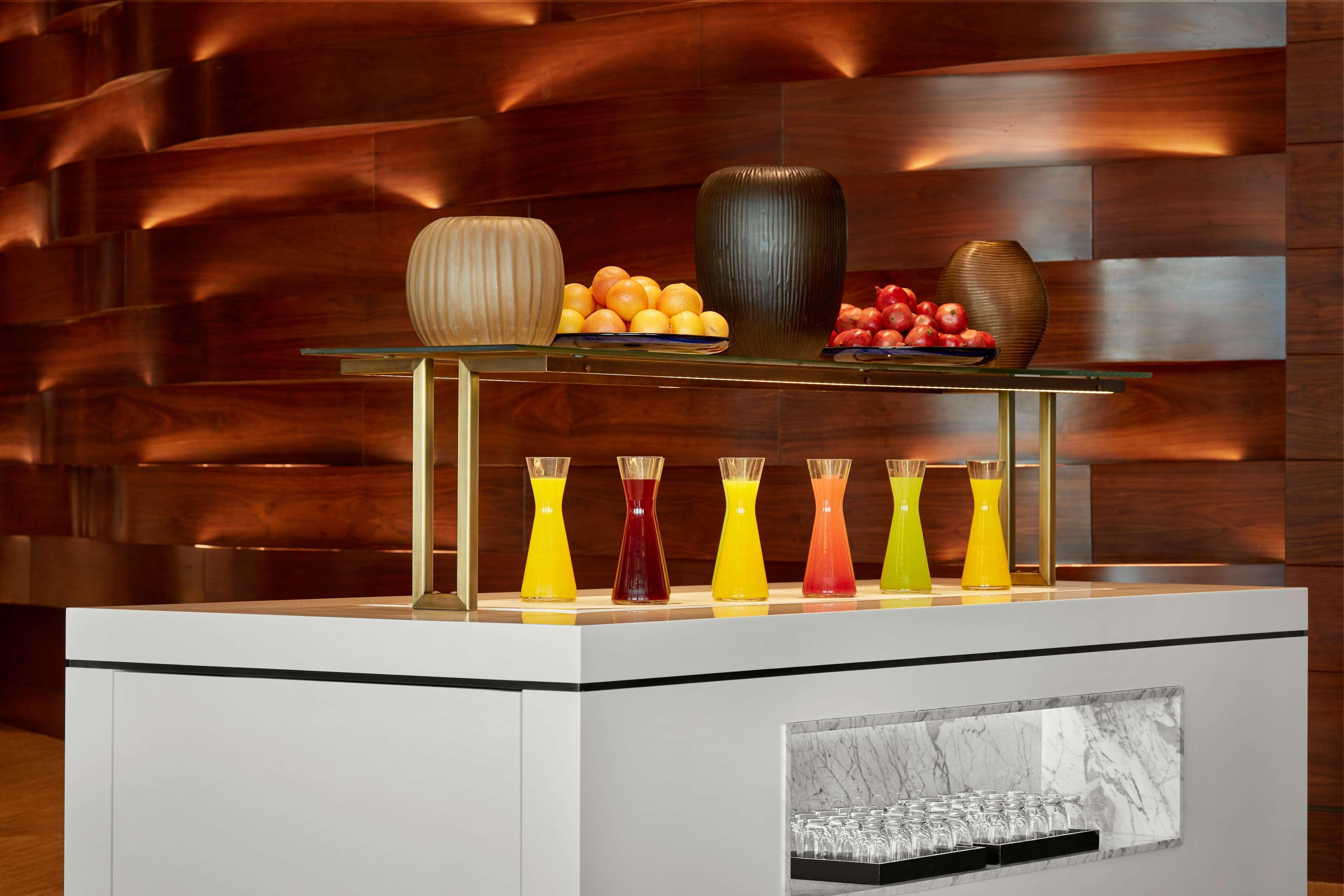 Grand Hyatt Abu Dhabi Hotel & Residences Emirates Pearl Bagian luar foto