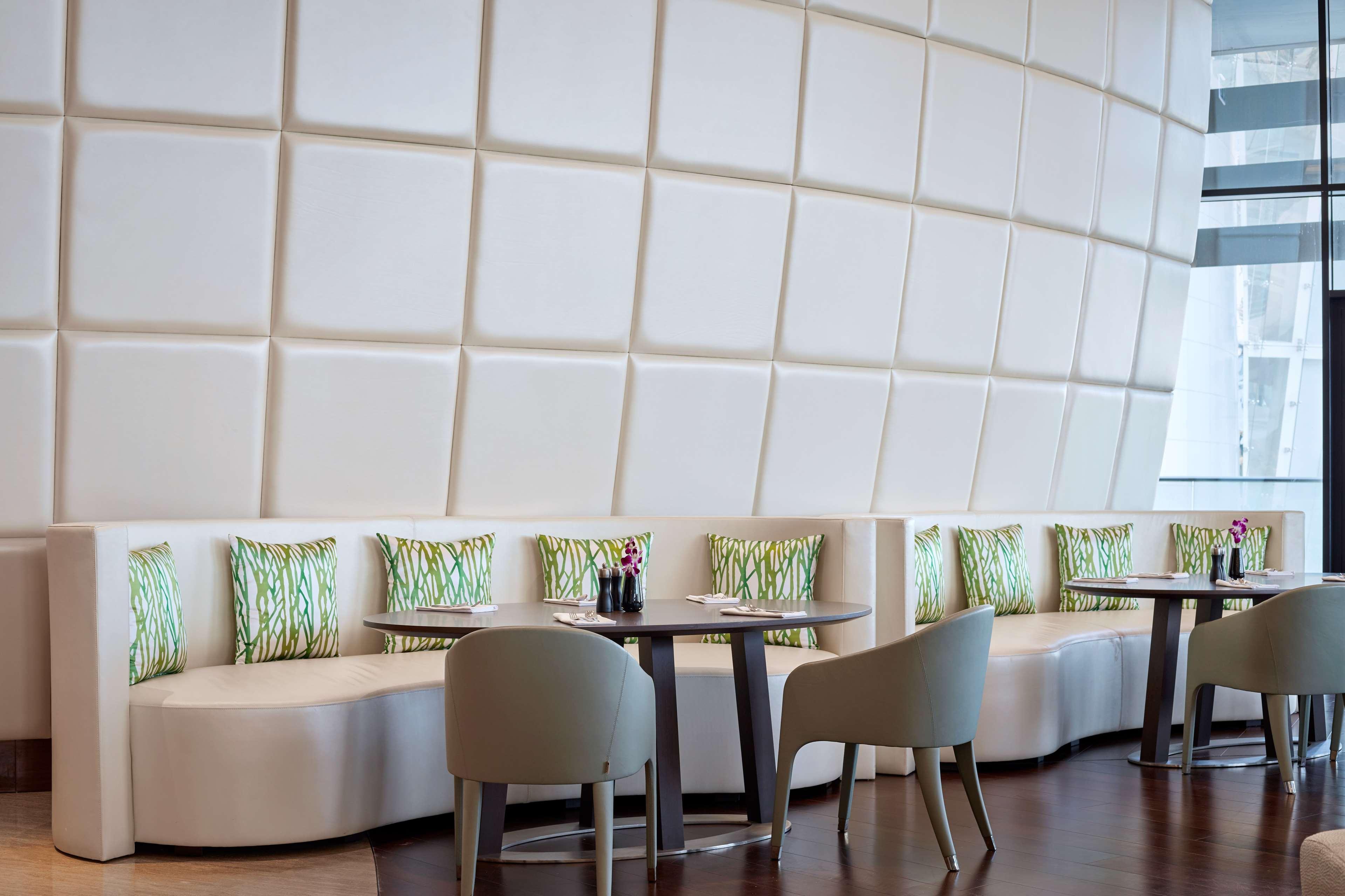 Grand Hyatt Abu Dhabi Hotel & Residences Emirates Pearl Bagian luar foto